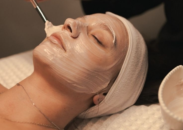Hydrating & Glow Facials in Sangrur